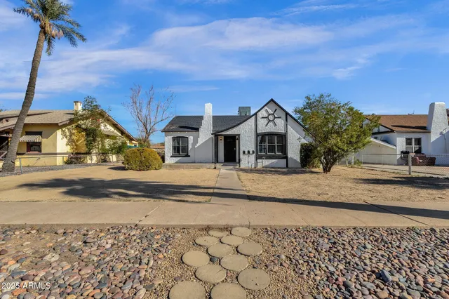 $529,000 | 329 North 17th Drive, Phoenix, AZ 85007