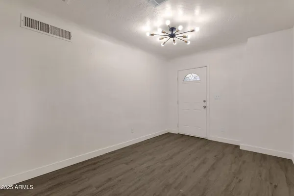 $510,500 | 329 North 17th Drive, Phoenix, AZ 85007