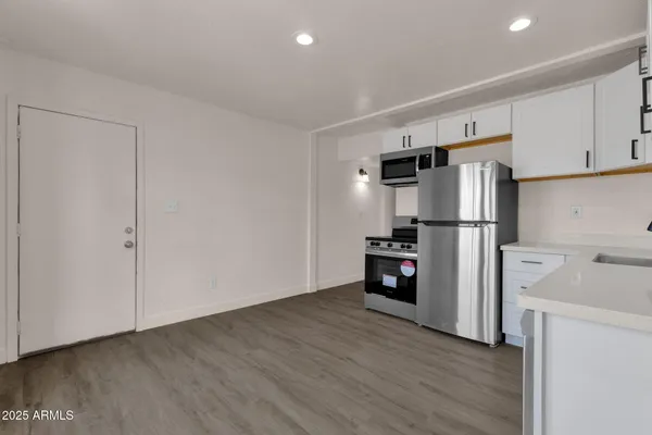 $510,500 | 329 North 17th Drive, Phoenix, AZ 85007