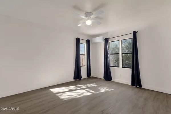 $510,500 | 329 North 17th Drive, Phoenix, AZ 85007