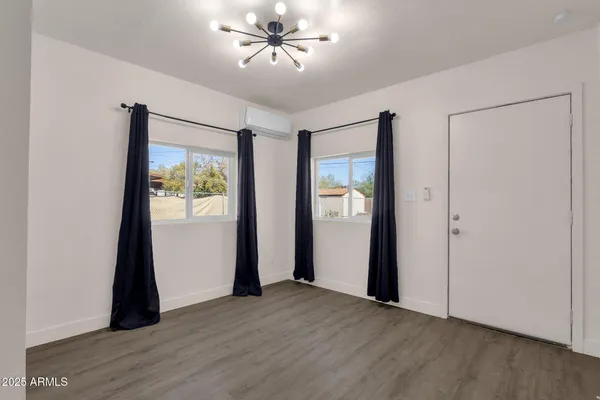 $510,500 | 329 North 17th Drive, Phoenix, AZ 85007