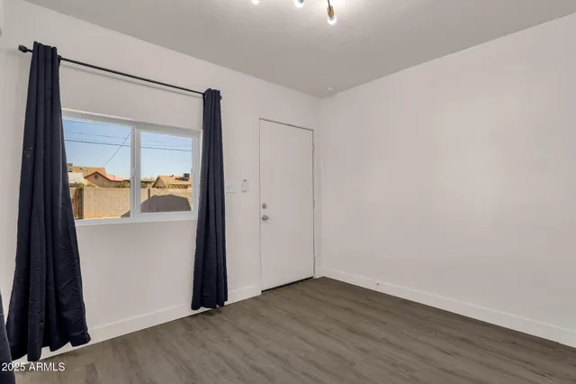 $529,000 | 329 North 17th Drive, Phoenix, AZ 85007