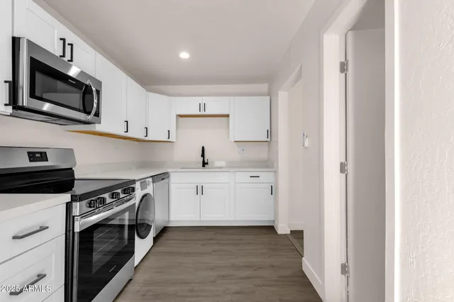 $529,000 | 329 North 17th Drive, Phoenix, AZ 85007