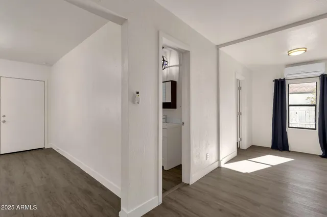 $529,000 | 329 North 17th Drive, Phoenix, AZ 85007