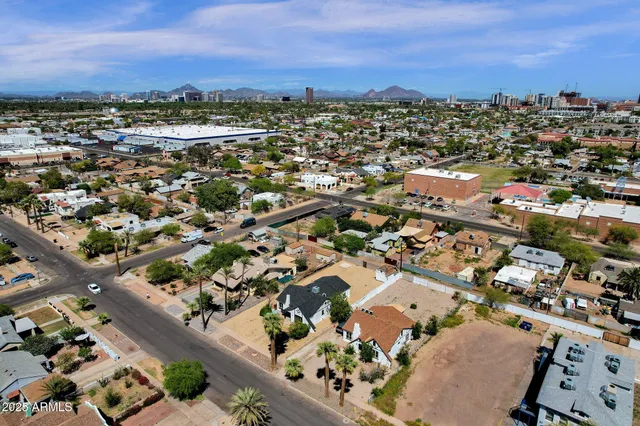 $529,000 | 329 North 17th Drive, Phoenix, AZ 85007