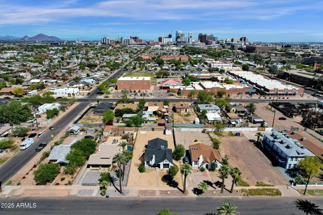 $529,000 | 329 North 17th Drive, Phoenix, AZ 85007