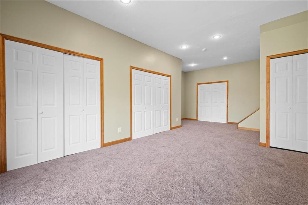 198 Warren Road Warrendale, PA 15086 - Photo 23 of 25 Gallery Image 23