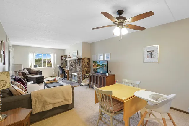 $179,900 | 3300 Louisiana Avenue South, Unit 517, St. Louis Park, MN 55426