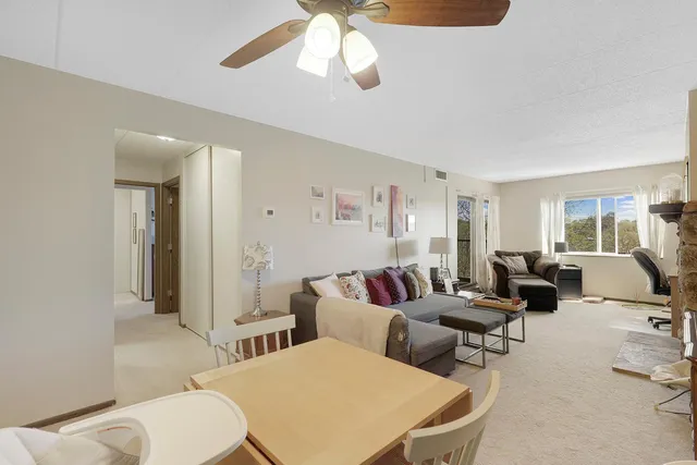 $179,900 | 3300 Louisiana Avenue South, Unit 517, St. Louis Park, MN 55426