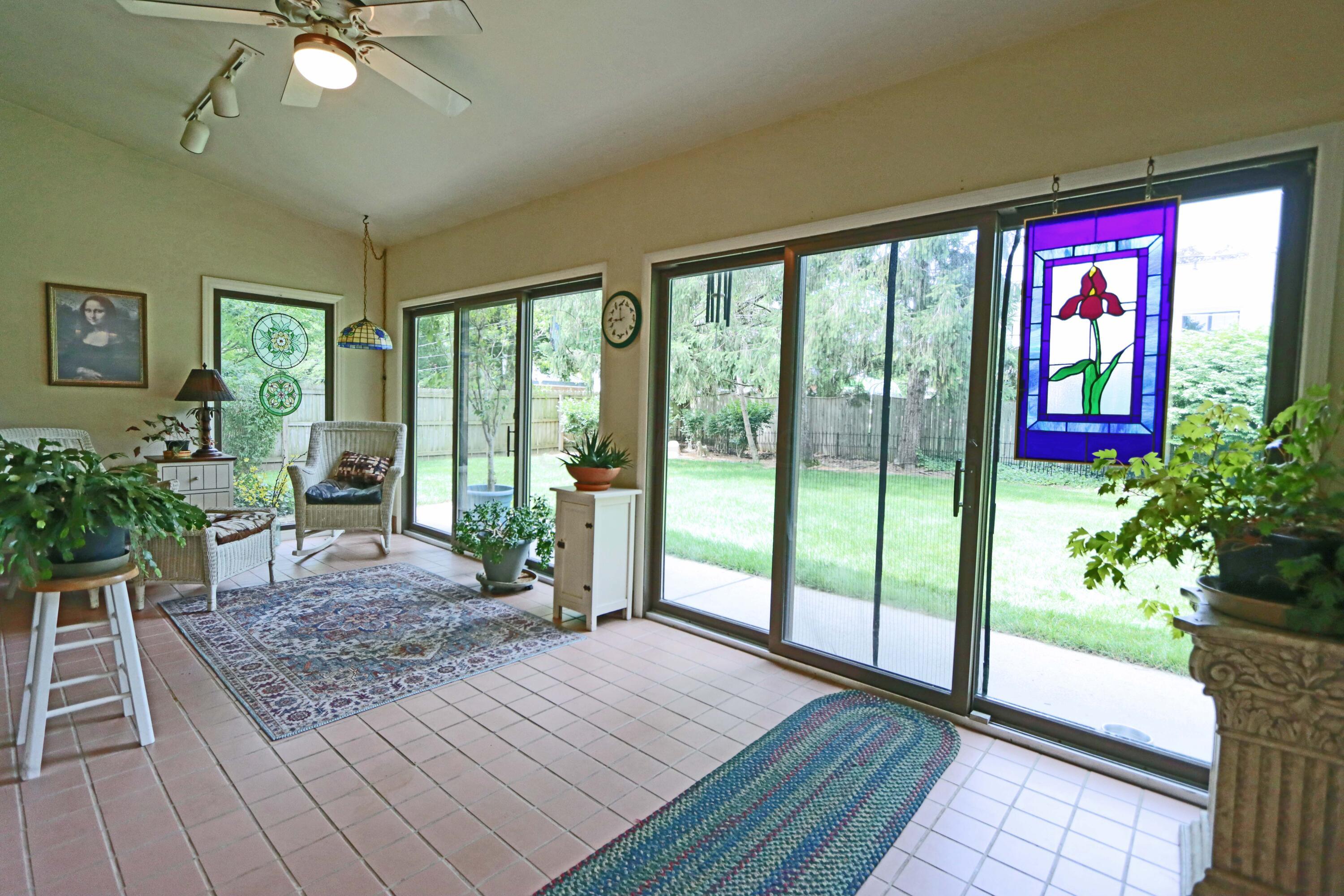 3969 Newhall Road Upper Arlington, OH 43220 - Photo 26 of 82 heated 4 season room perfect for plants for winter months with tile flooring