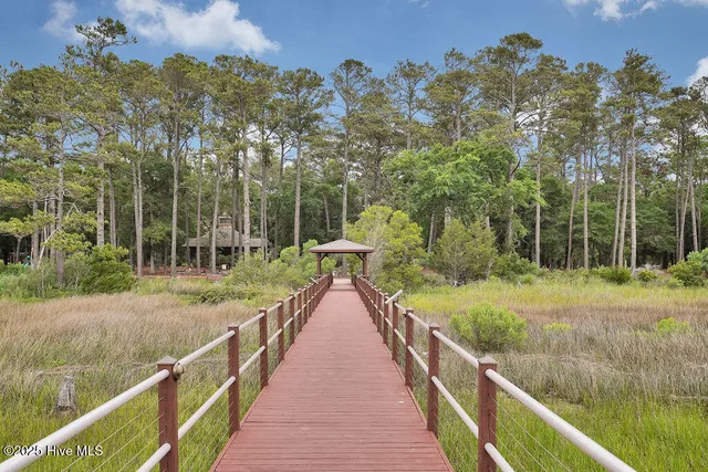 $304,500 | 3350 Club Villas Drive, Unit 105, Southport, NC 28461