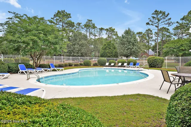 $304,500 | 3350 Club Villas Drive, Unit 105, Southport, NC 28461
