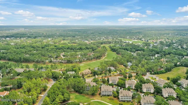 $304,500 | 3350 Club Villas Drive, Unit 105, Southport, NC 28461