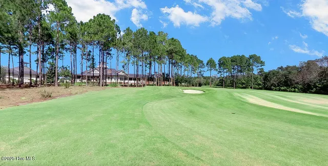 $304,500 | 3350 Club Villas Drive, Unit 105, Southport, NC 28461