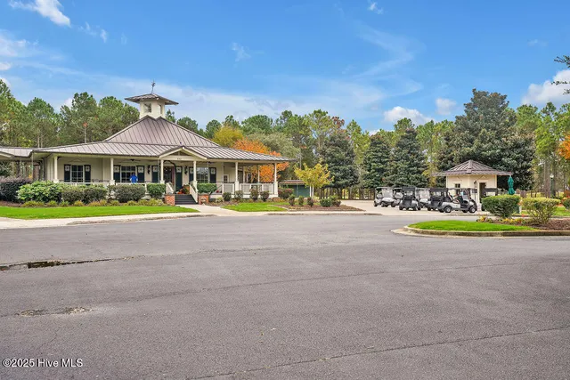 $304,500 | 3350 Club Villas Drive, Unit 105, Southport, NC 28461
