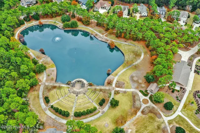 $304,500 | 3350 Club Villas Drive, Unit 105, Southport, NC 28461