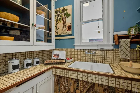 $698,000 | 722 Beaver Street, Santa Rosa, CA 95404