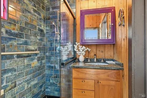 $698,000 | 722 Beaver Street, Santa Rosa, CA 95404