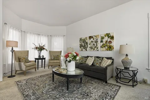 $698,000 | 722 Beaver Street, Santa Rosa, CA 95404