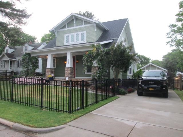 633 Georgetown Road Raleigh, NC 27608 - Photo 1 of 100 Photo 1