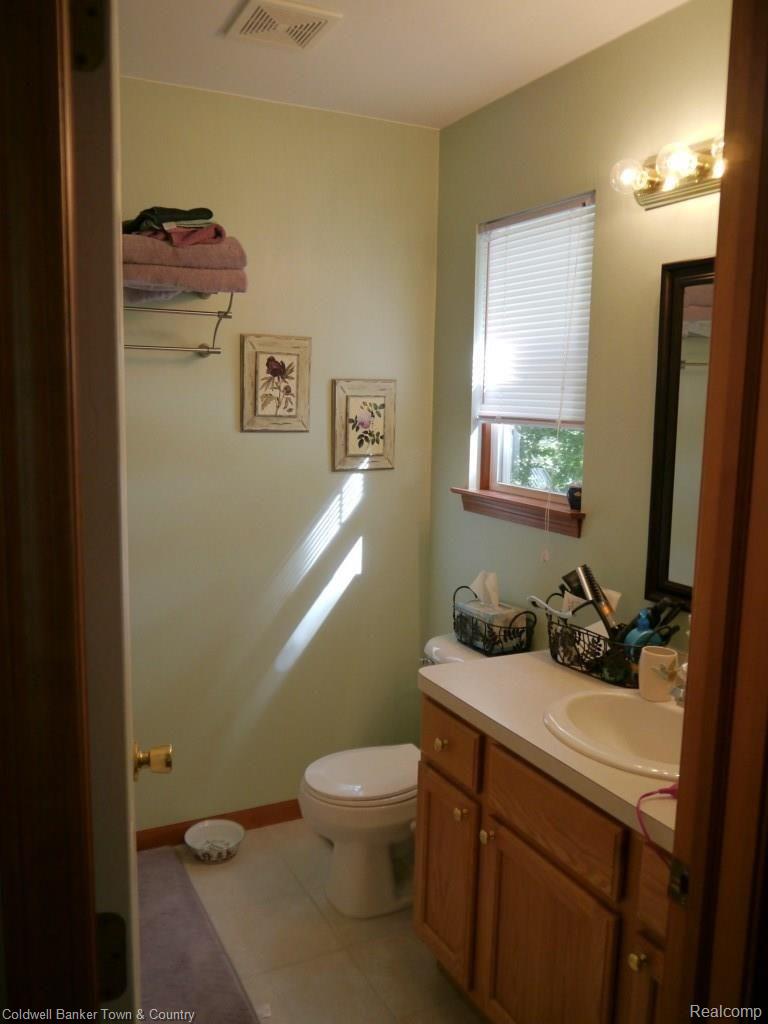 1580 Faussett Road Howell, MI 48855 - Photo 31 of 46 1580 Faussett 33.jpg