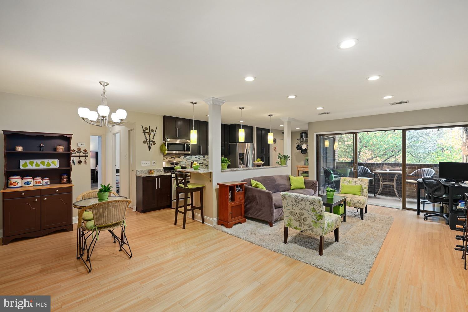 11256 Chestnut Grove Square, Unit 344 Reston, VA 20190 - Photo 3 of 26