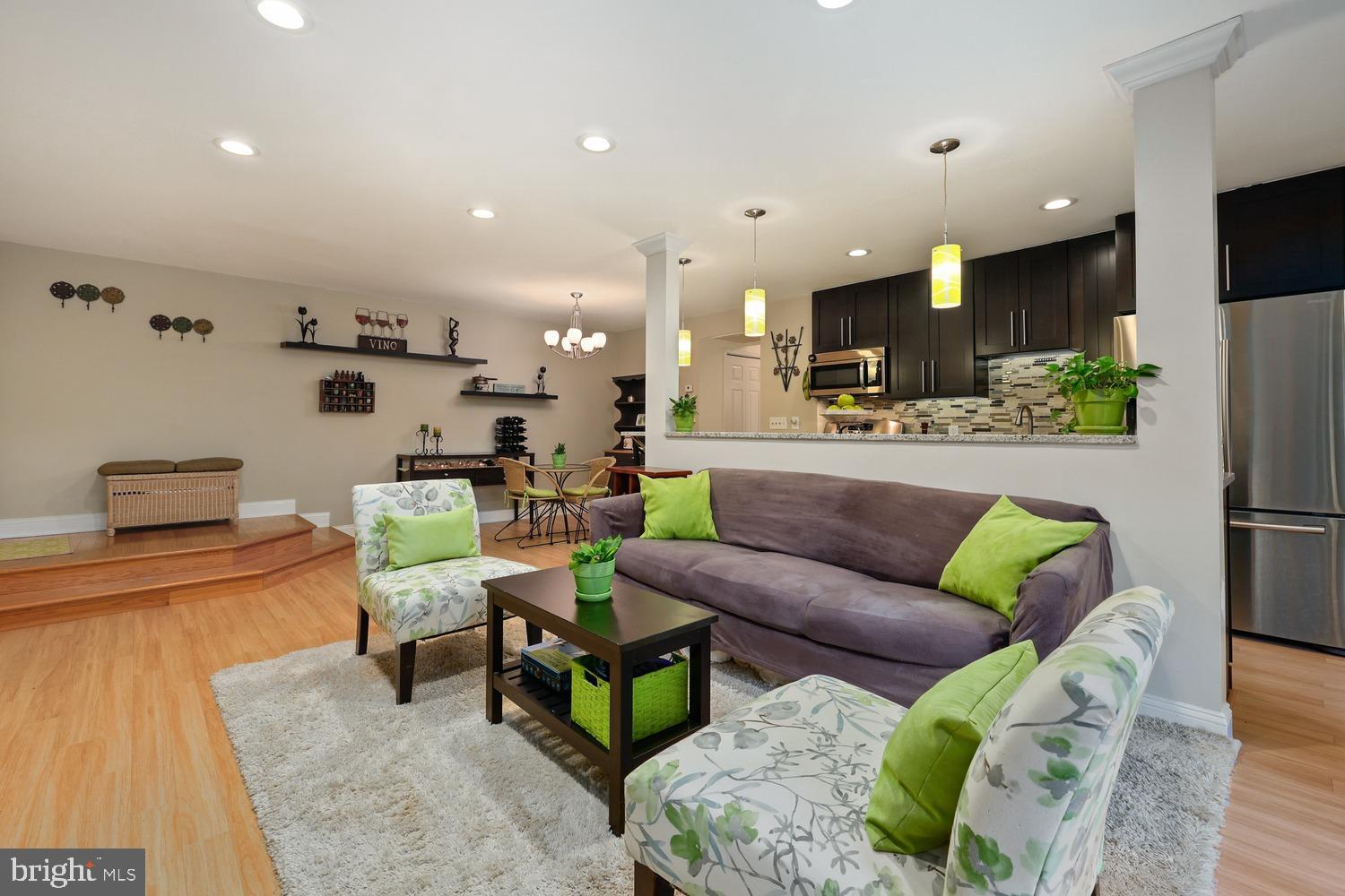 11256 Chestnut Grove Square, Unit 344 Reston, VA 20190 - Photo 4 of 26