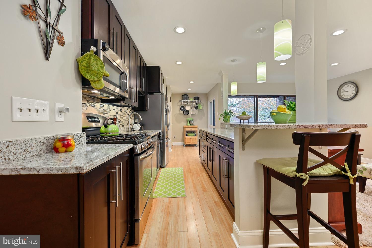11256 Chestnut Grove Square, Unit 344 Reston, VA 20190 - Photo 7 of 26