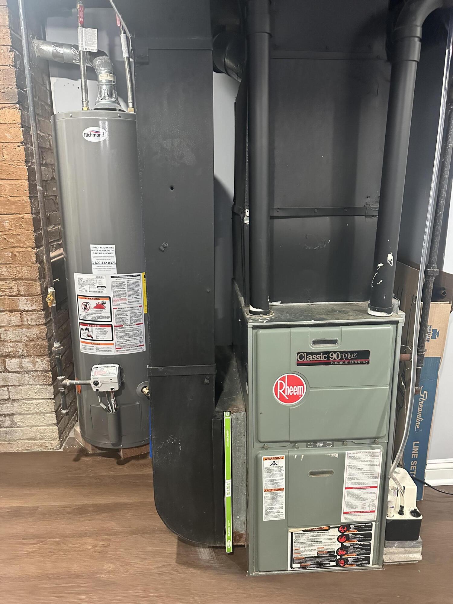 556 Gerry Street Gary, IN 46406 - Photo 18 of 21 a view of water heater room