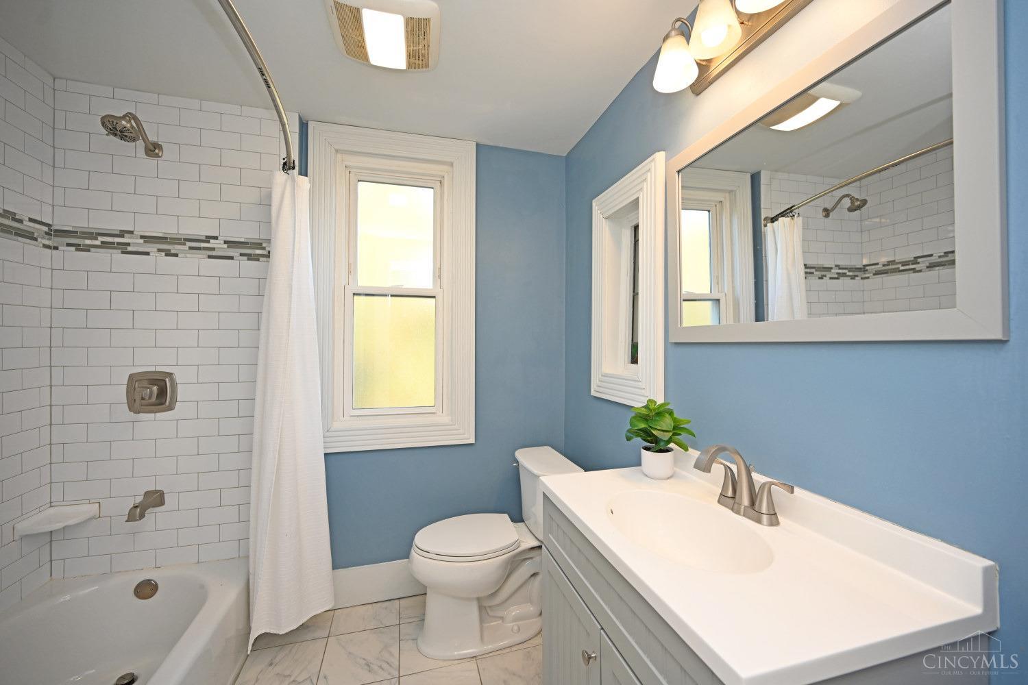 2550 Ridgeland Place Cincinnati, OH 45212 - Photo 24 of 39 Gallery Image 24