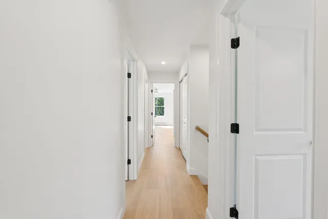 $899,000 | 1595 U.S. Route 1, Freeport, ME 04032