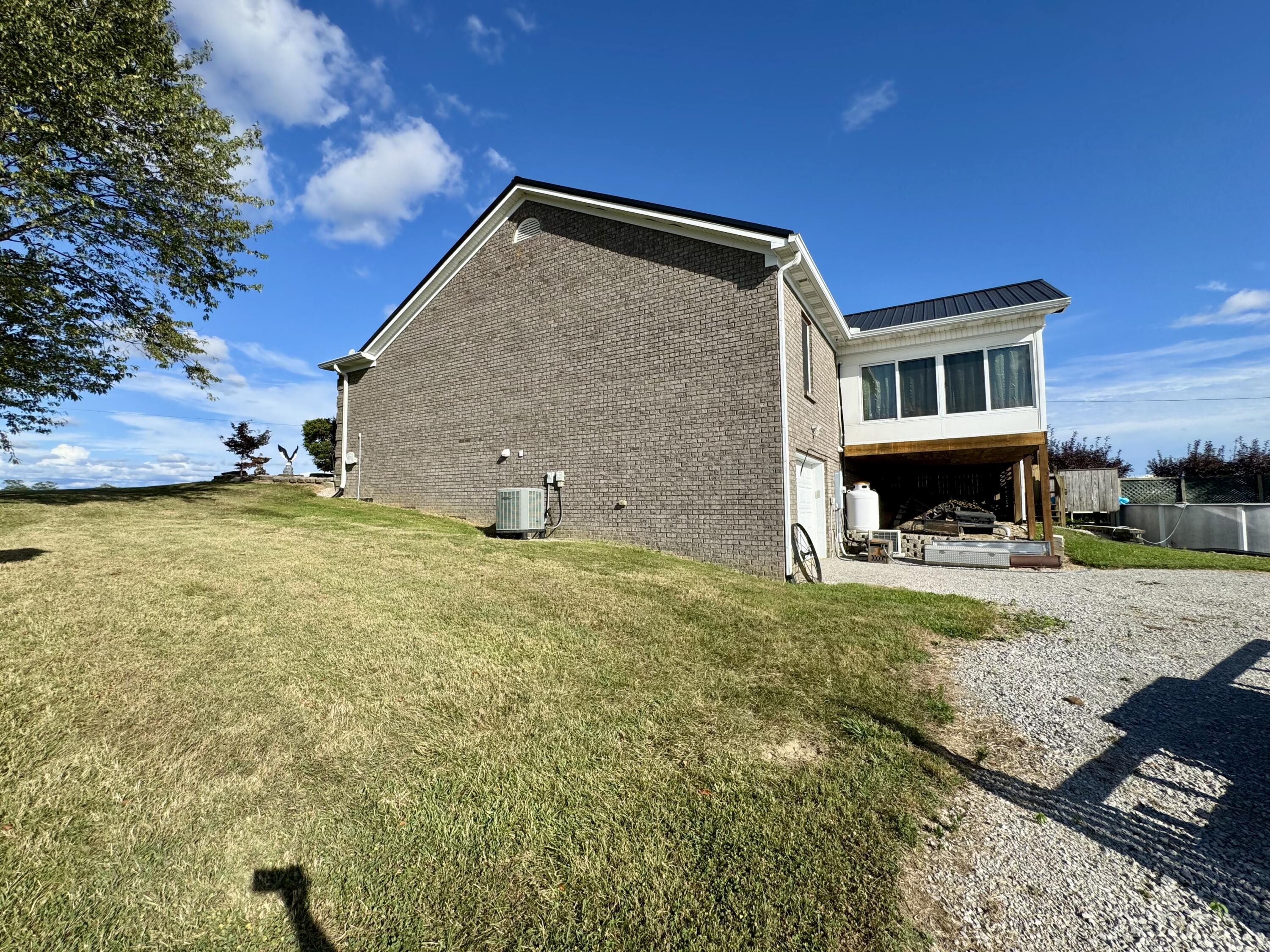 1410 Poosey Ridge Road Richmond, KY 40475 - Photo 6 of 49 Side View