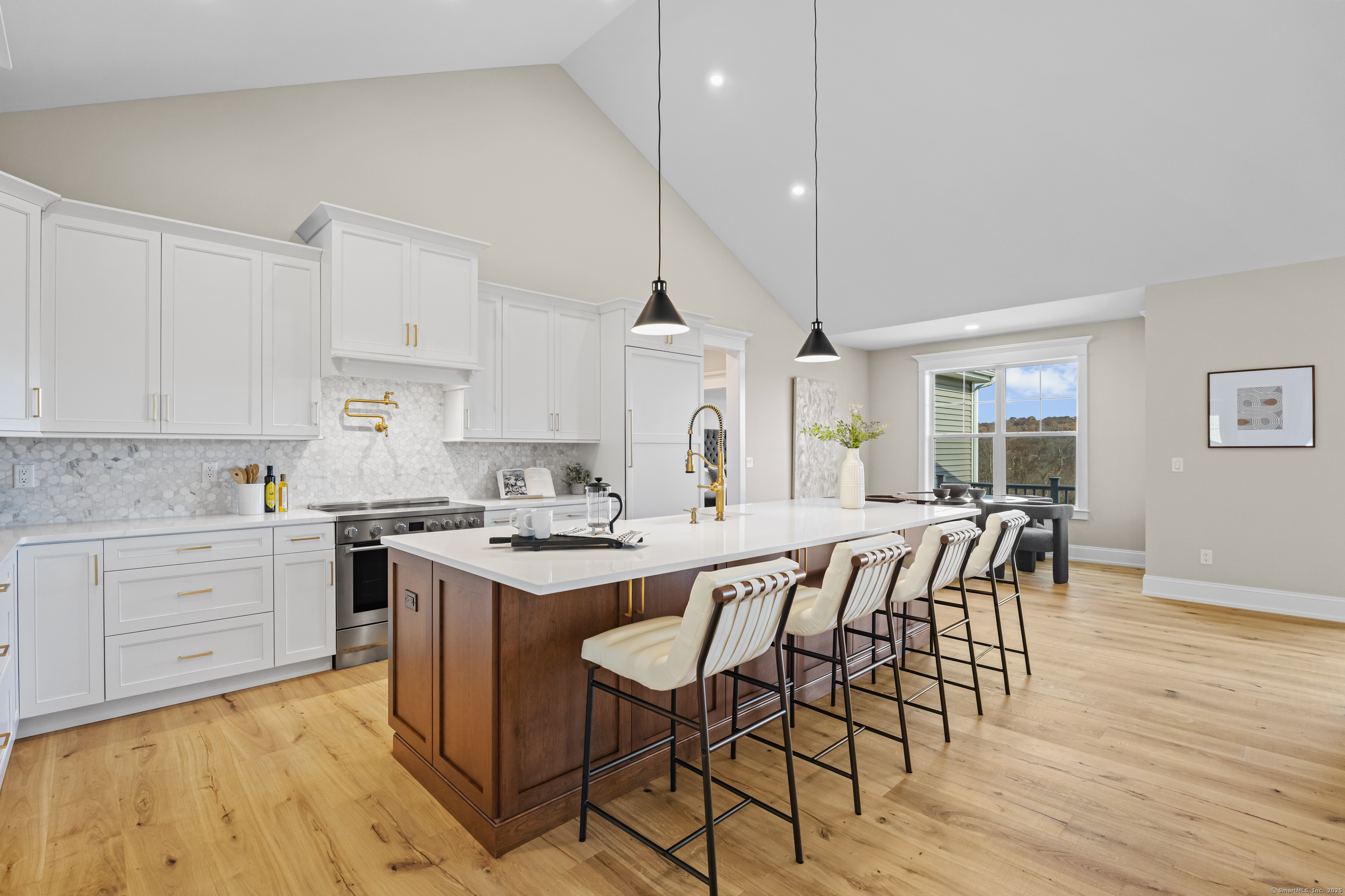 11 Twin Valley Road East Lyme, CT 06333 - Photo 4 of 11