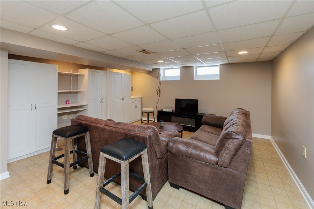 7702 West Pleasant Valley Road Parma, OH 44129 - Photo 29 of 50 Gallery Image 29