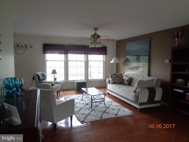 719 Quarry Road Bunker Hill, WV 25413 - Photo 8 of 30 Family Room