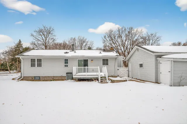 $369,000 | 6574 Hokah Drive, Lino Lakes, MN 55014