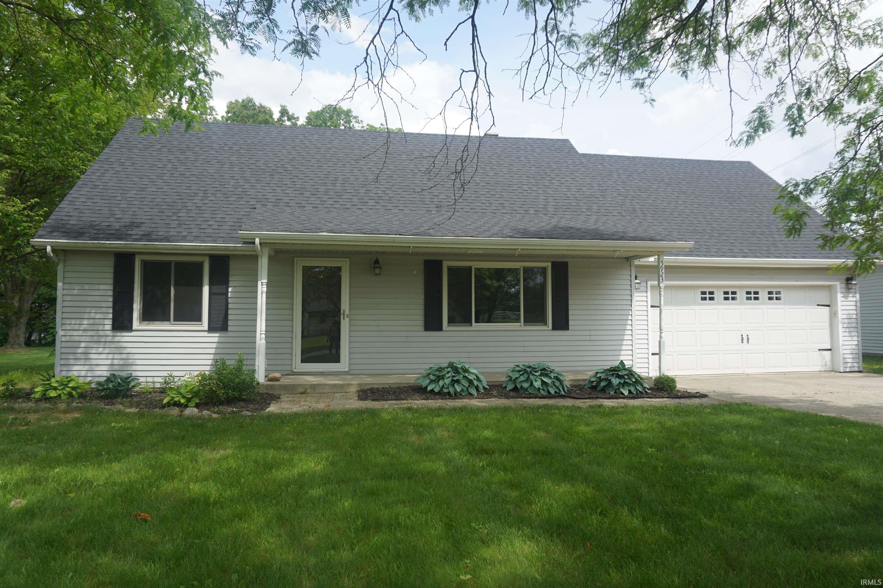 5923 East Hills Road Fort Wayne, IN 46804 - Photo 2 of 36 Gallery Image 2