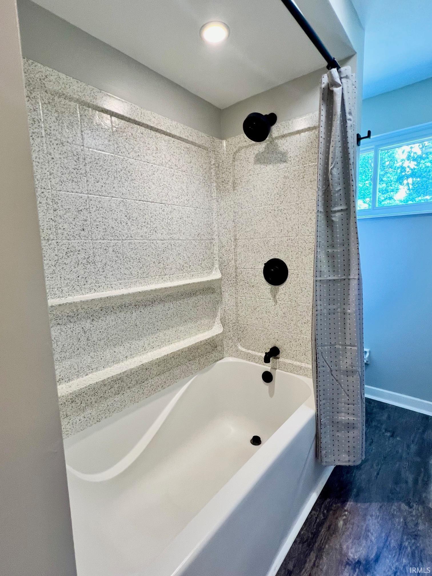 5923 East Hills Road Fort Wayne, IN 46804 - Photo 29 of 36 Gallery Image 29