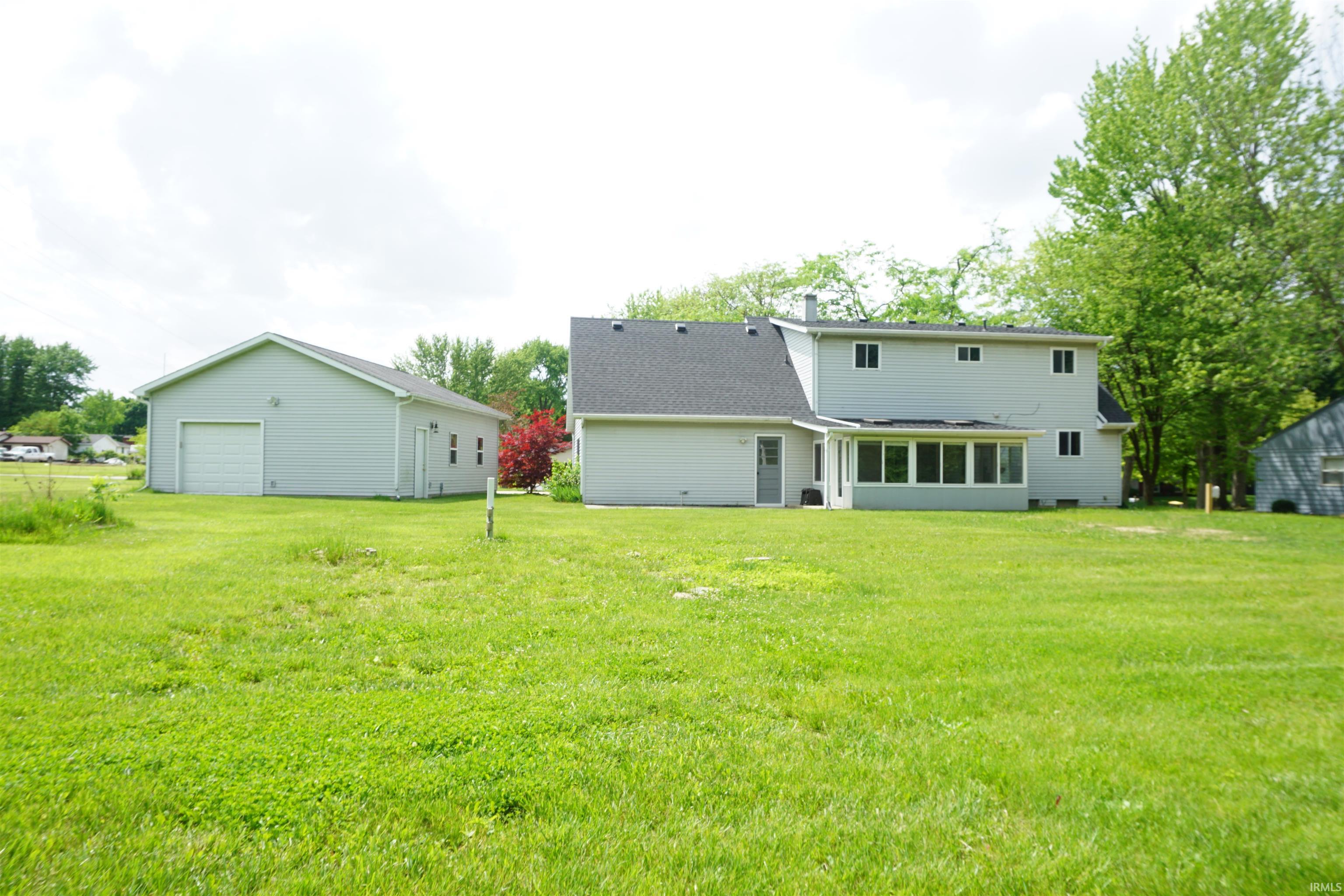 5923 East Hills Road Fort Wayne, IN 46804 - Photo 3 of 36 Gallery Image 3