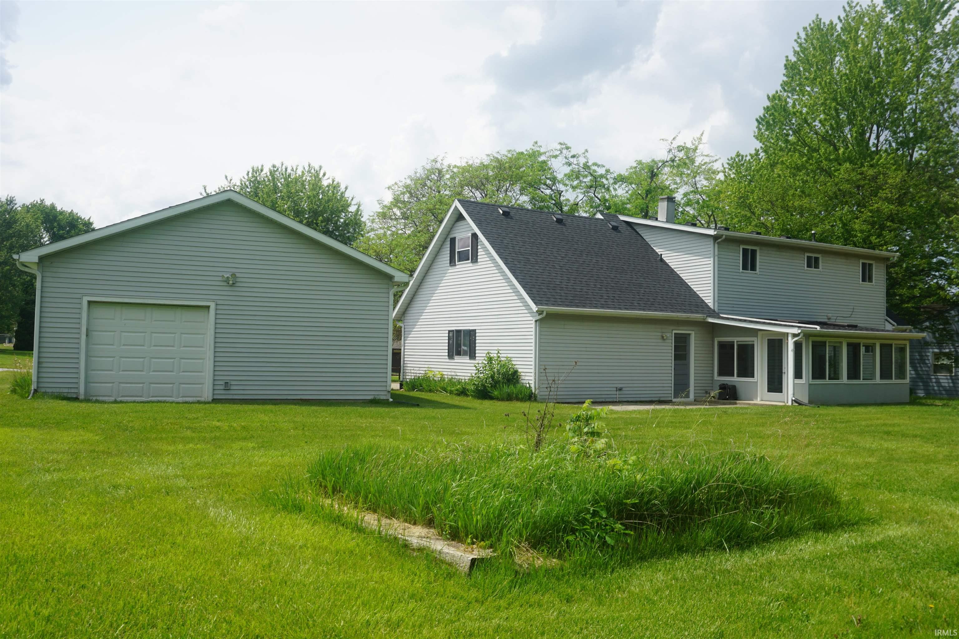 5923 East Hills Road Fort Wayne, IN 46804 - Photo 5 of 36 Gallery Image 5