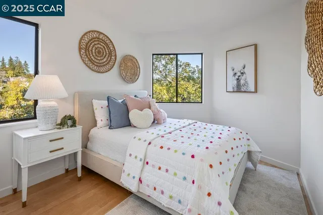 $1,395,000 | 5621 Maxwelton Road, Oakland, CA 94618