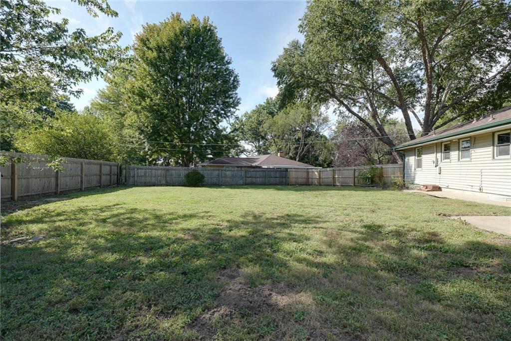 2608 Baker Road Independence, MO 64057 - Photo 27 of 30