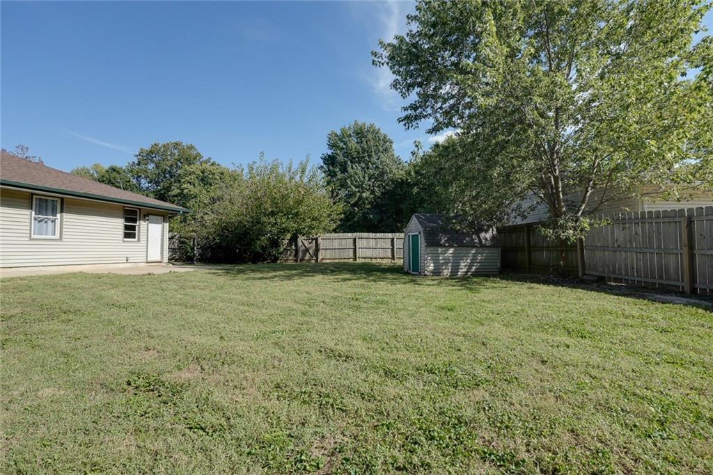 2608 Baker Road Independence, MO 64057 - Photo 29 of 30