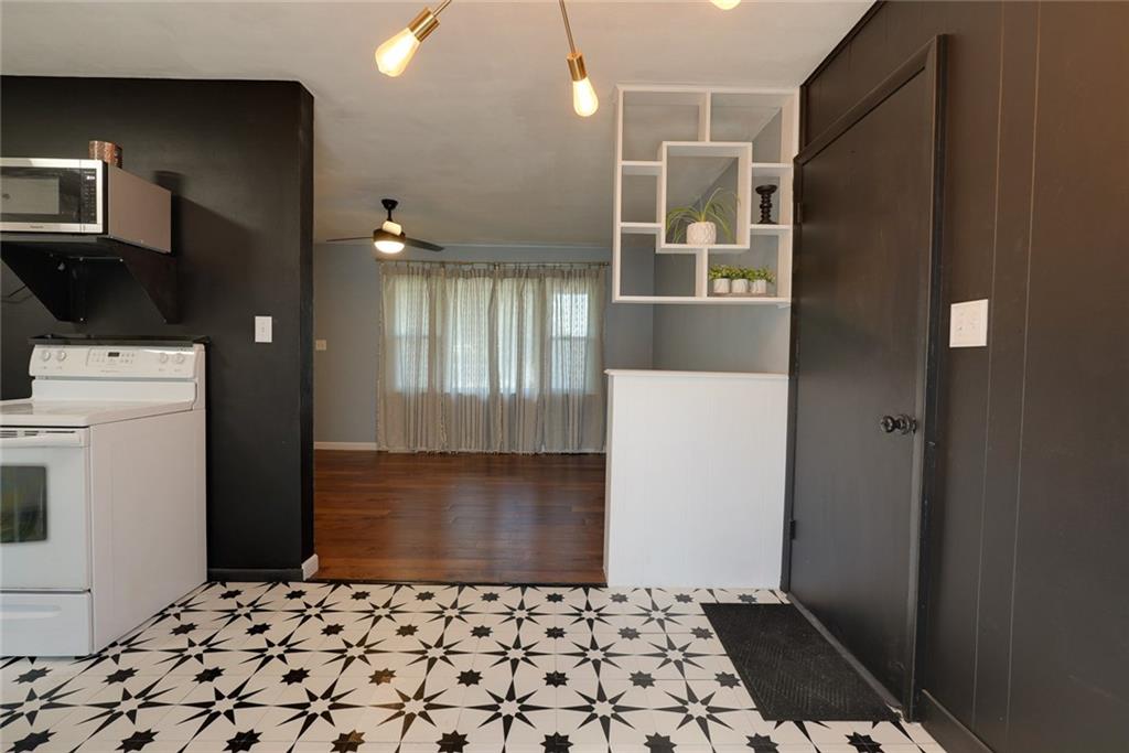 2608 Baker Road Independence, MO 64057 - Photo 8 of 30