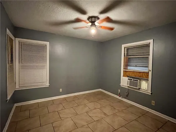 $1,275 | 4213 Lowman Street, Corpus Christi, TX 78411