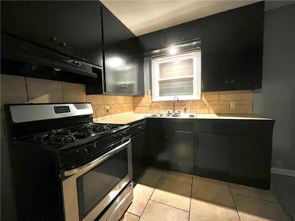 $1,275 | 4213 Lowman Street, Corpus Christi, TX 78411