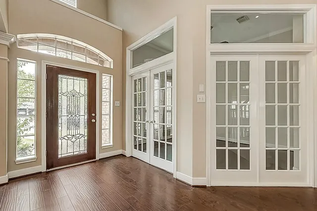 $4,300 | 5715 Sapphire Vista Lane, Houston, TX 77041