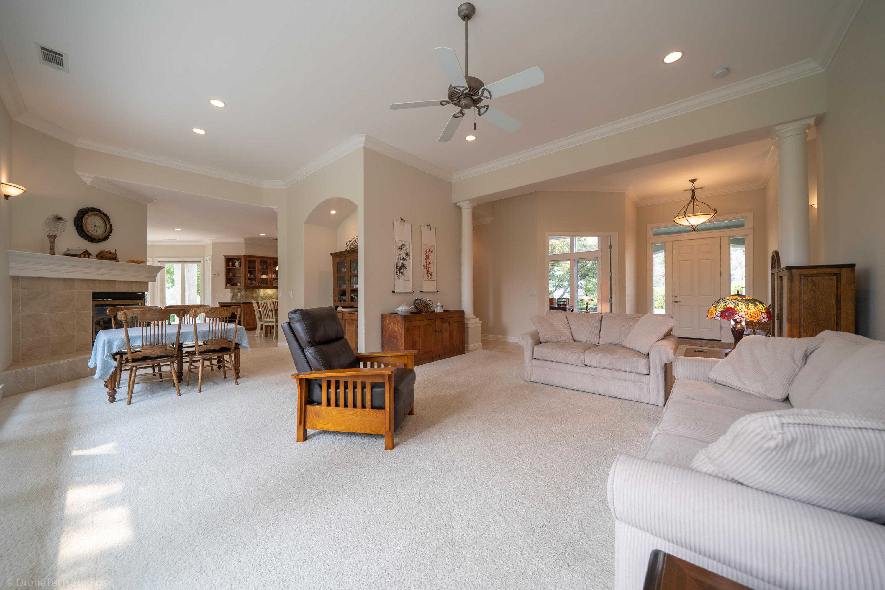 13198 Tierra Heights Road Redding, CA 96003 - Photo 20 of 102 !