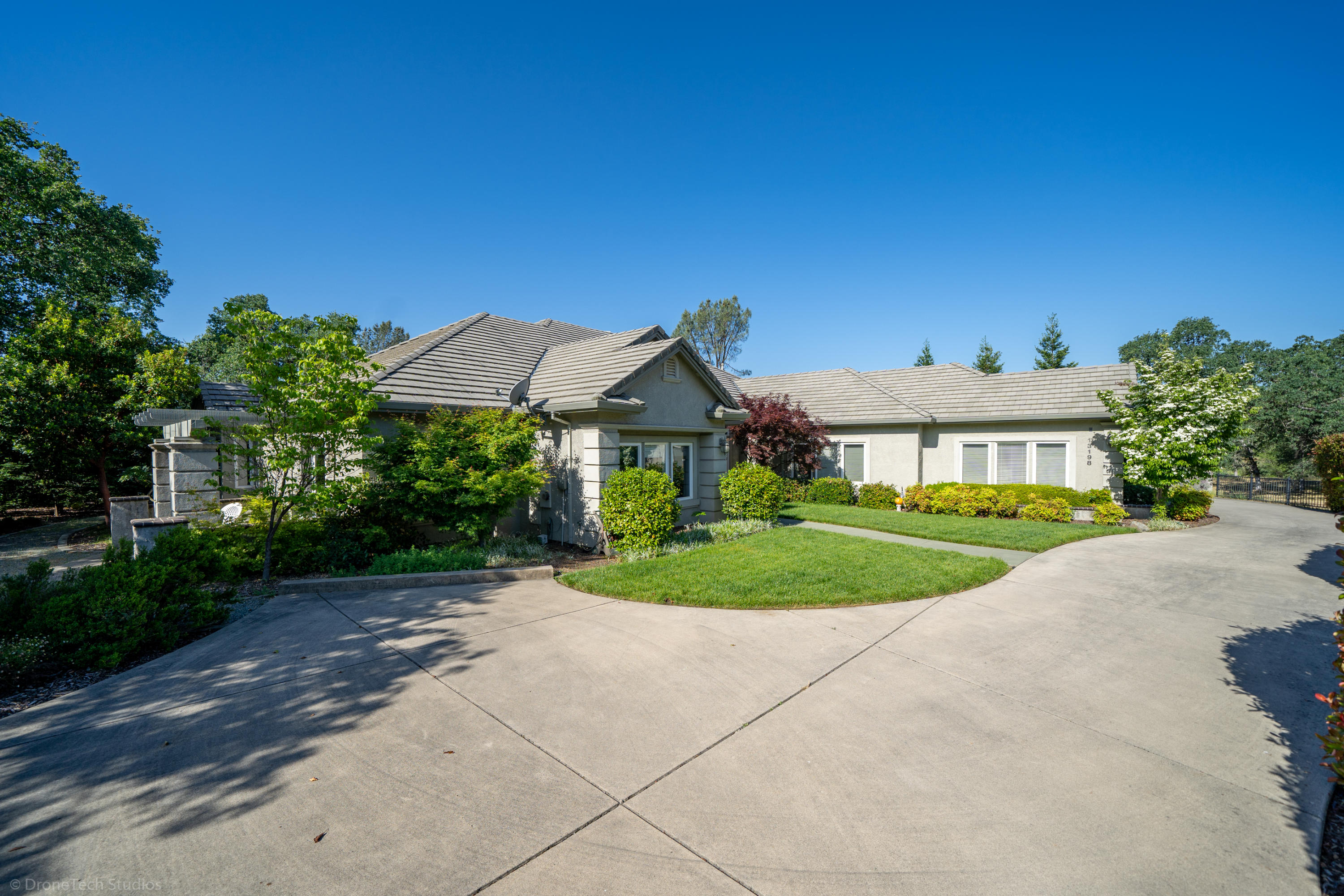 13198 Tierra Heights Road Redding, CA 96003 - Photo 60 of 102 !
