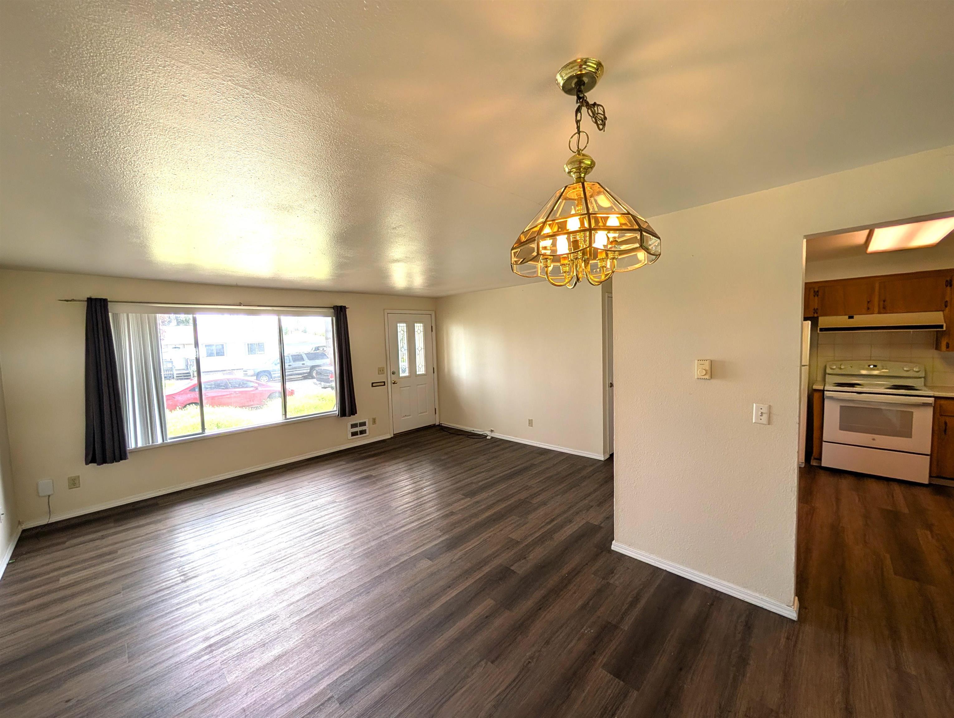 746 Villard Street Cheney, WA 99004 - Photo 5 of 50